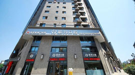 解放路萬達門診部門頭